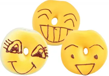 Показвай детайлите за Trixie Latex Cookies - Латексови играчки за кучета Курабийки 6 см. 1 - MyPetShop.bg Снимка на Trixie Latex Cookies - Латексови играчки за кучета Курабийки 6 см. 1