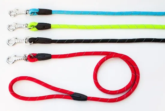 Снимка на Миазоо Ексклузив - Повод въже за кучета светлоотразителни нишки ф12мм/60см зелен