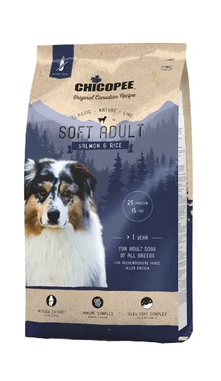 Снимка на Chicopee Classic Nature Soft Adult-Храна за кучета над 12 месеца,полувлажна, мека със сьомга и ориз 15 кг.
