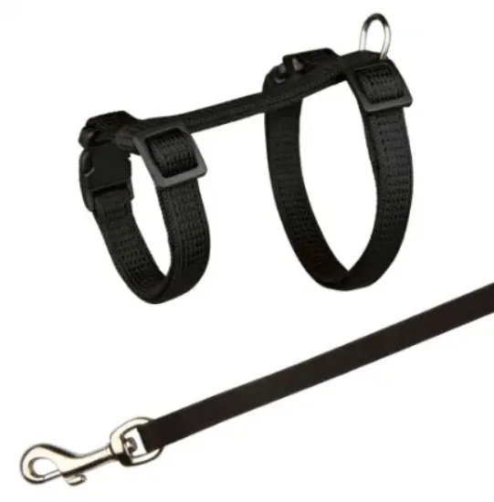 Снимка на Trixie Guinea Harness - Комплект нагръдник с повод за морско свинче и зайци 21-35 см./10мм. повод 1.25 метра