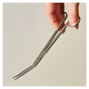Снимка на JBL ProScape Tool S30 curved - ножица със закривен връх от неръждаема стомана за професионално поддържане на аквариумни растения, 30 см. 2