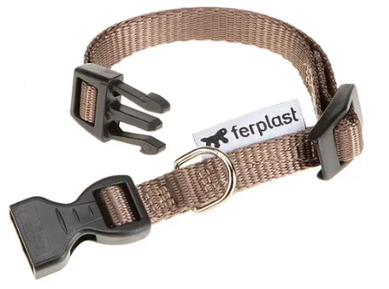 Снимка на Ferplast Club Collar - Регулируем нашийник за кучета с пластмасова катарама, 23-32 см./ 10мм. - кафяв