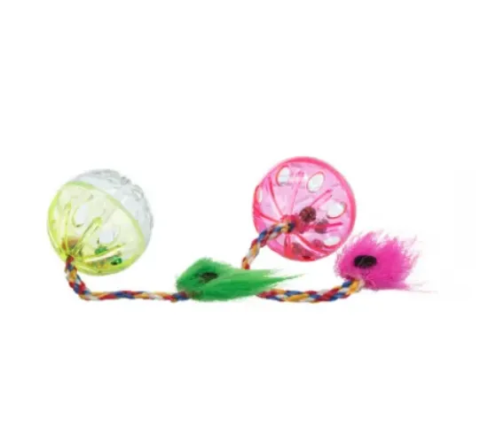 Снимка на Trixie Set of Rattling Balls with Tails - Играчка за котки комплект две топки с опашки, 4 см.