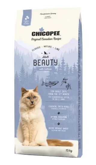 Снимка на Chicopee Classic Nature Line Adult Beauty - Премиум суха храна за израснали котки, за красива козина с пилешко и сьомга, 15 кг.
