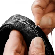 Снимка на Flexi Leather - Луксозен автоматичен повод за кучета до 25 кг, обшит с естествена козя кожа, 5 метра лента - кафяв 5