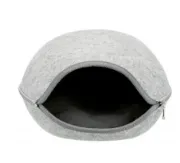 Снимка на Trixie Luna Cave - Меко легло с цип за кучета и котки, 40/46/24 см. - сиво 1