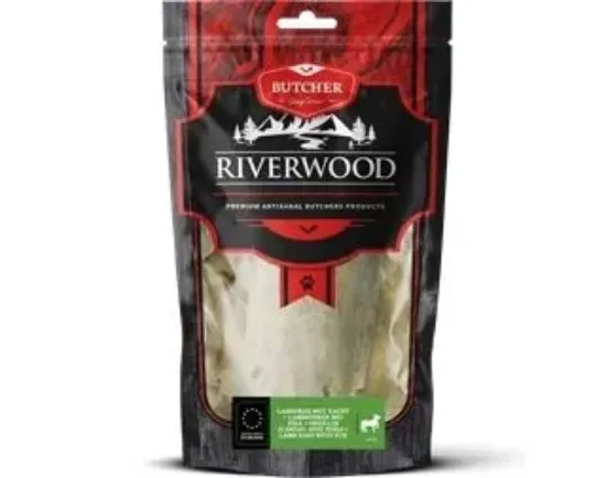 Снимка на RIverwood - Вкусно лакомство за кучета, сушени агнешки уши с козина, 100 гр.
