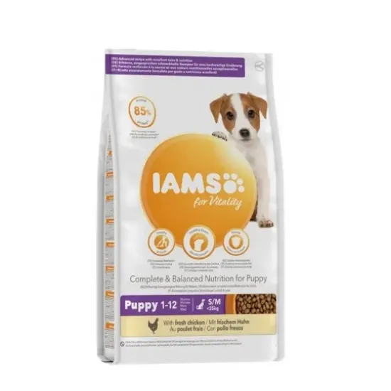 Снимка на Iams Dog Puppy Small-Medium - Пълноценна суха храна за подрастващи кучета от малки и средни породи с пилешко и пуешко месо, 2 кг.