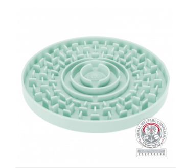 Показвай детайлите за Trixie Junior Lick’n'Snack Licking Plate - Гумена подложка  за близане и поставяне на лакомства, 15 см. 1 - MyPetShop.bg Снимка на Trixie Junior Lick’n'Snack Licking Plate - Гумена подложка  за близане и поставяне на лакомства, 15 см. 1