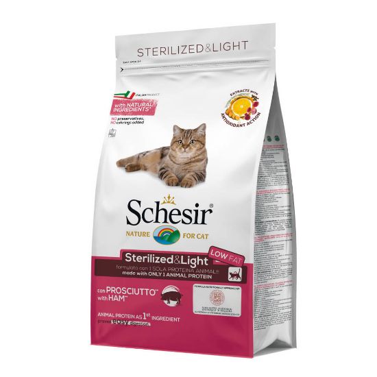 Снимка на Schesir Cat Sterilized & Light - Пълноценна суха храна за кастрирани израснали котки или с наднормено тегло, със свинско месо,1.5 кг.
