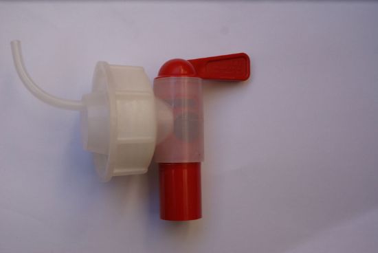 Sera- Щуцер/накрайник за туба с препарати от 5 л.