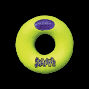 Kong Air Squeaker Donut Medium - Забавна кучешка играчка с пискюл -гумена поничка за дъвчене , 12 см. 4