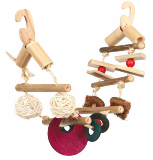 Trixie Suspension Bridge - Висящ мост с дървена кука и въже от бамбук, кокос и сизал, 45 см.