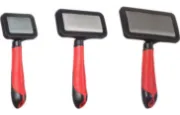 Flamingo Professional Slicker Brush Medium - Четка за кучета за лесно разресване на козина и подкосъма,18 см. 1